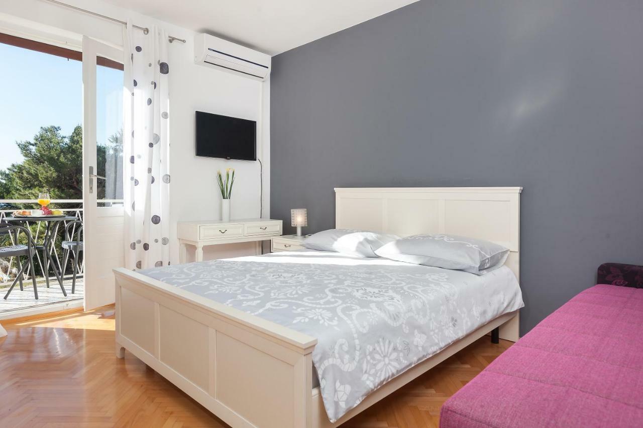 Apartmani Pasalic Tučepi Rum bild